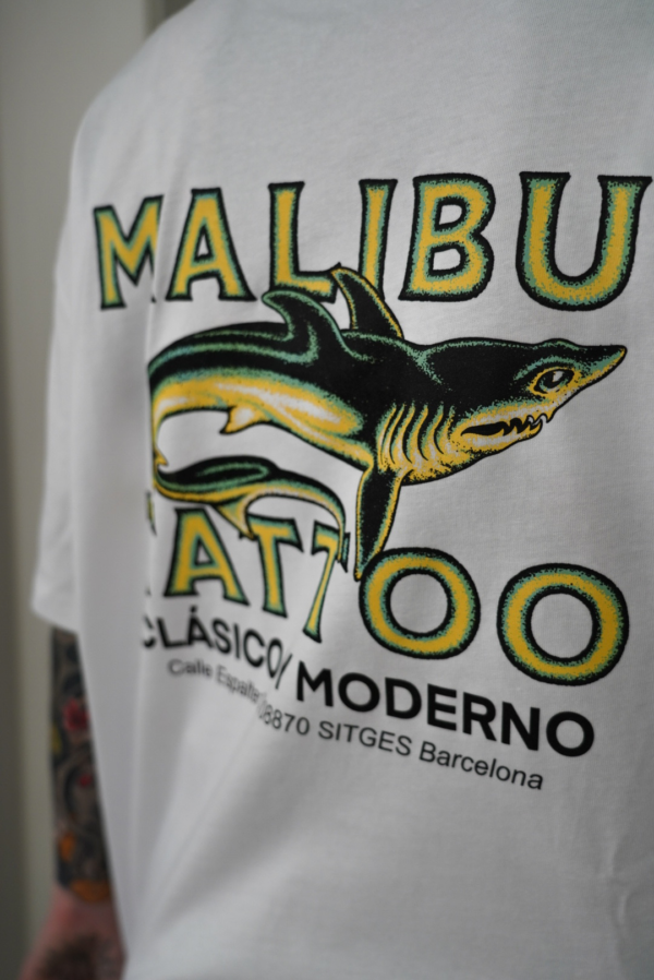 IMG_2229 Camiseta Malibu Tattoo "Clasico y moderno"